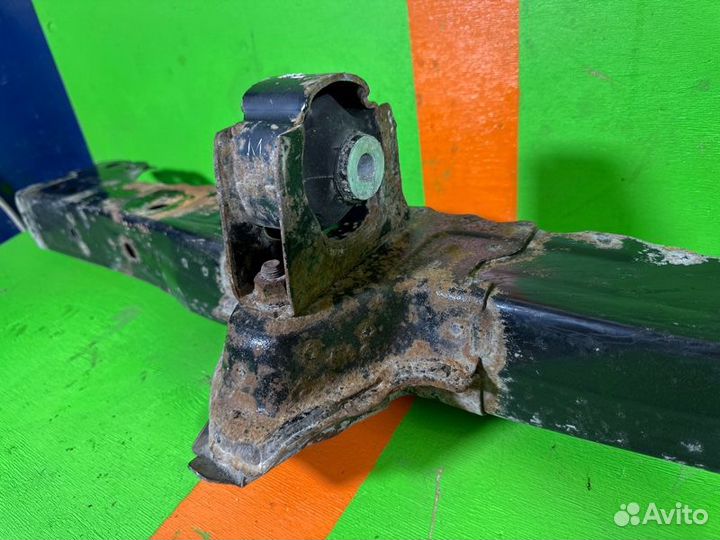 Балка подвески Toyota Corolla E150 1ZR 2012