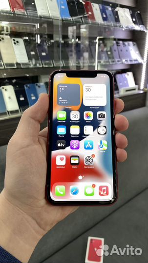 iPhone 11, 64 ГБ