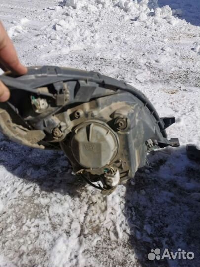 Фары Toyota Funcargo б/у