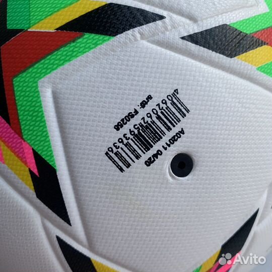 Футбольный мяч