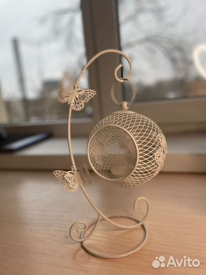 Подсвечник декоративный