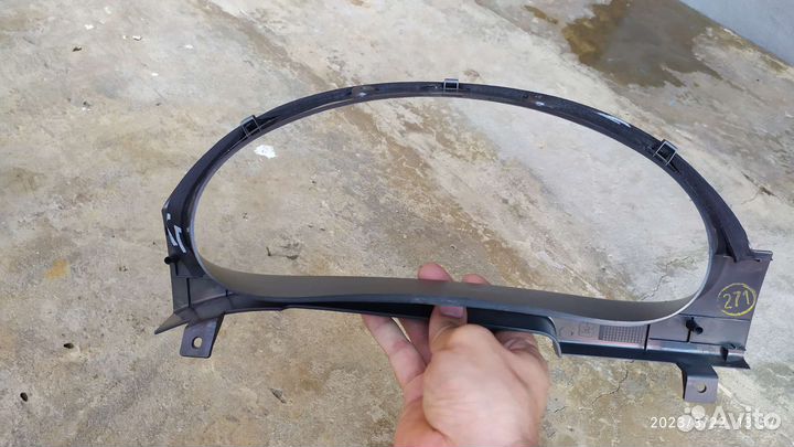 Облицовка щитка приборов