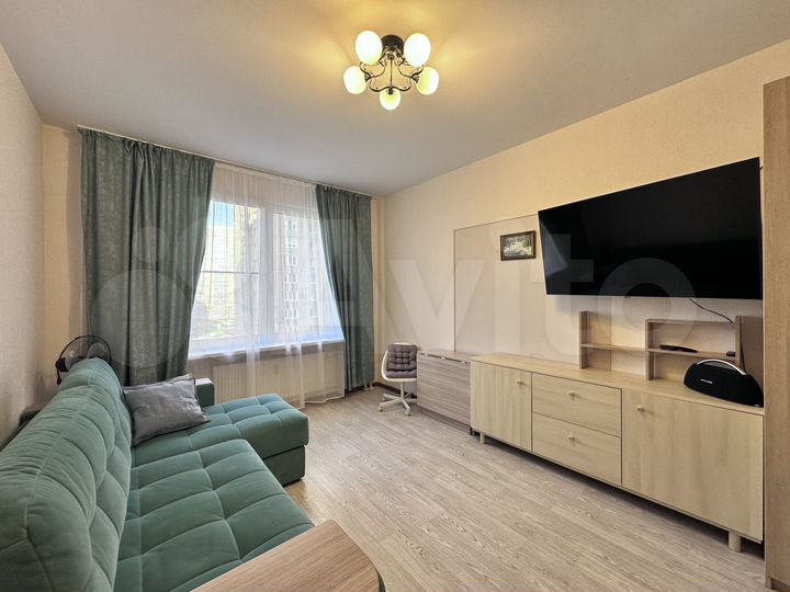 3-к. квартира, 81 м², 7/23 эт.