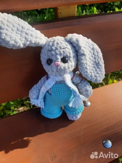 Плюшевый заяц