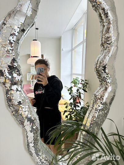 Зеркало интерьерное