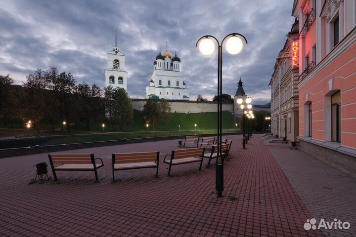 Администратор в отель «Золотая набережная»