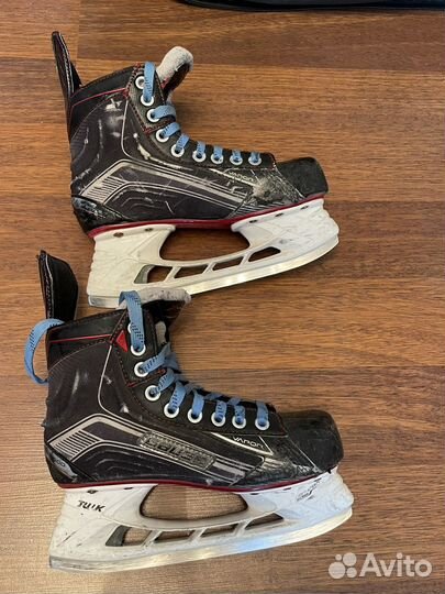 Хоккейные коньки bauer vapor x500