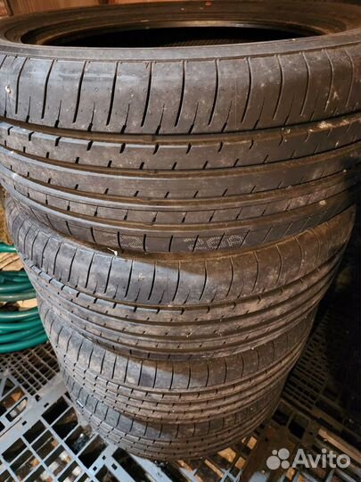 Yokohama BluEarth-XT AE61 235/55 R18 100V