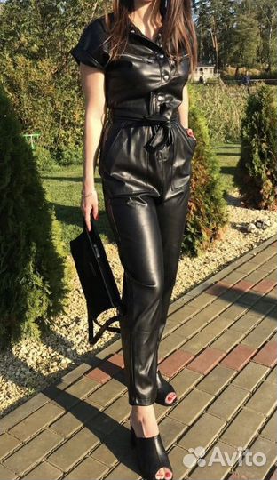 Комбинезон кожаный bershka