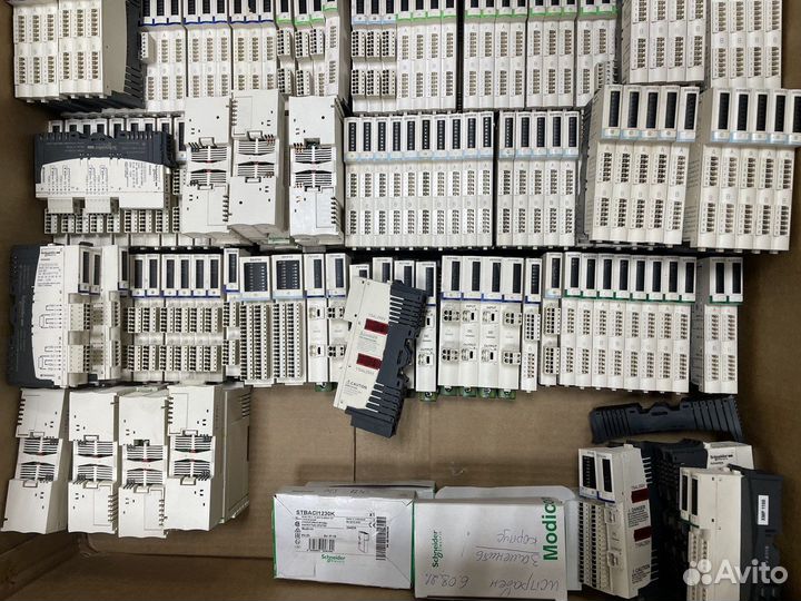 Schneider Advantys :DDO3230K: DDO3100K