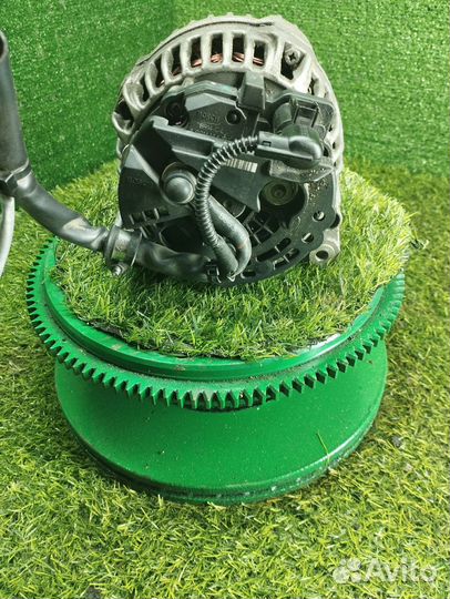 Генератор 14v 140A vw golf 5,6 03C903023S