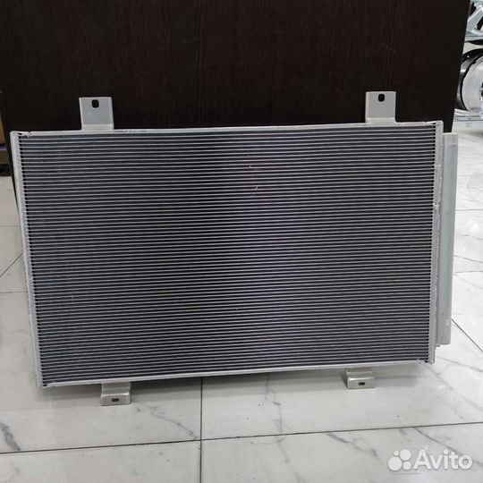 Радиатор кондиционера Toyota Highlander