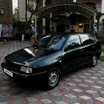 Volkswagen Polo 1.6 MT, 1999, 170 025 км, с пробегом, цена 270 000 руб.