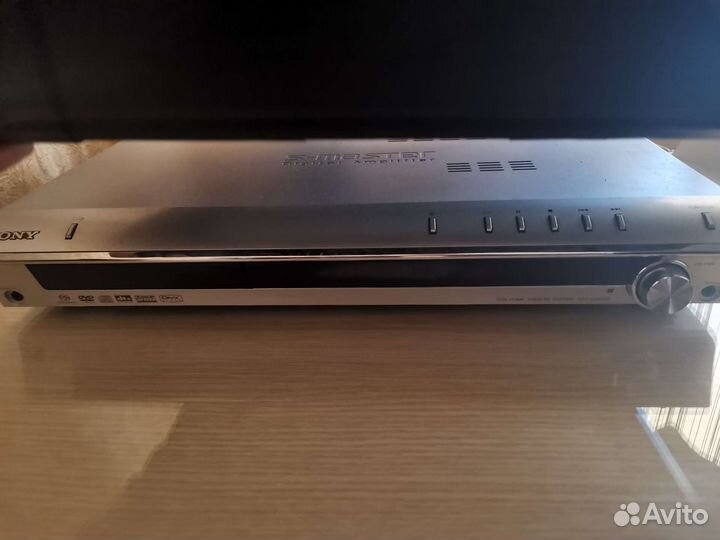 Домашний кинотеатр DAV-DZ500F