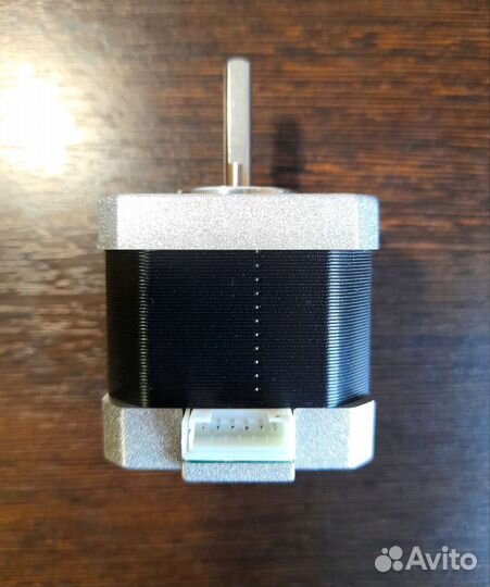 Шаговый двигатель nema 17 Hanpose (17HS4401)