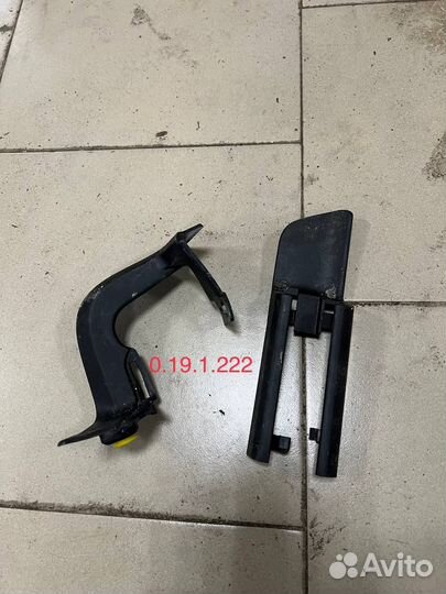 Заглушка сиденья bmw 7 g11 g12