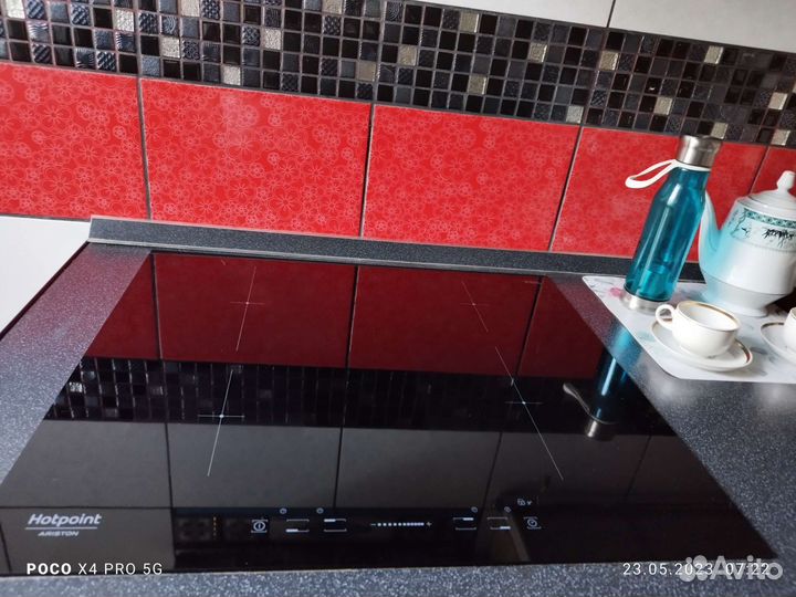 Индукционная плита Hotpoint.ariston