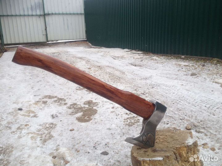 Подарок, топор