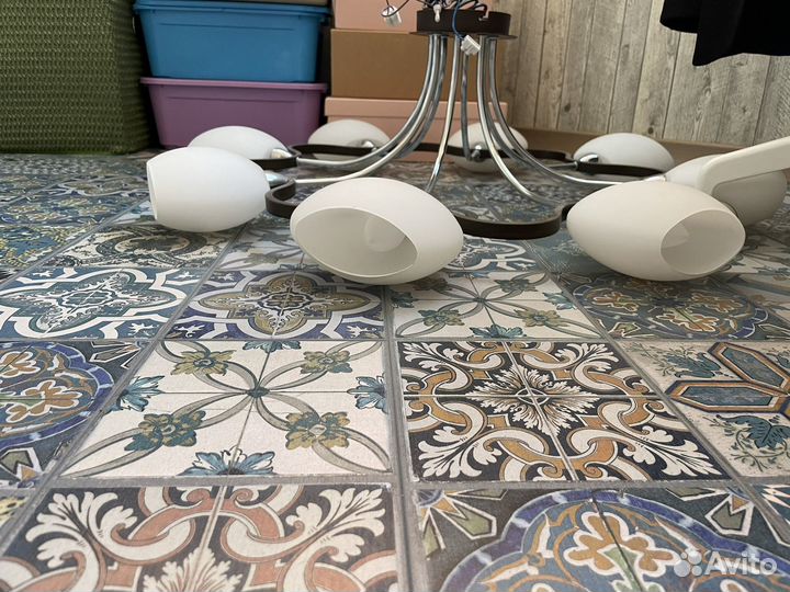 Люстра + 2 светильника