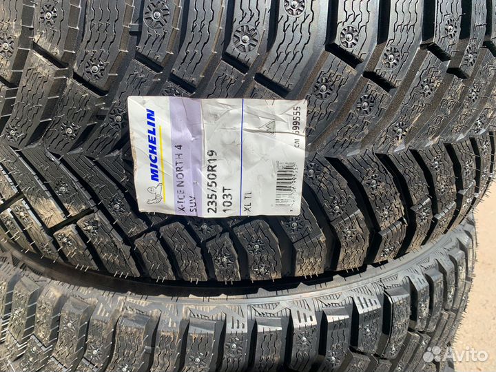 Michelin X-Ice North 4 SUV 235/50 R19 103T