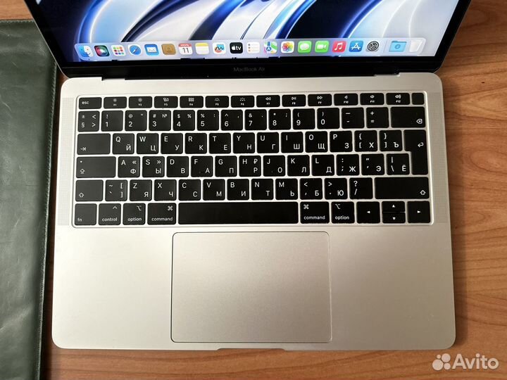 MacBook Air 13 2019 128gb/Ростест