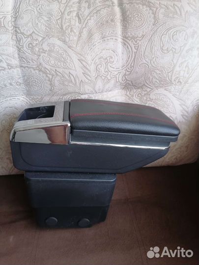 Подлокотник на kia rio 3