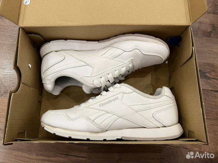 Кроссовки женские reebok royal glide 36