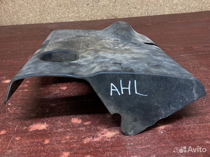 Крышка двигателя фольксваген пассат б5