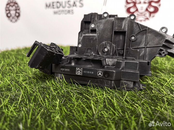 Замок двери задний правый Mercedes-Benz Gle-Class