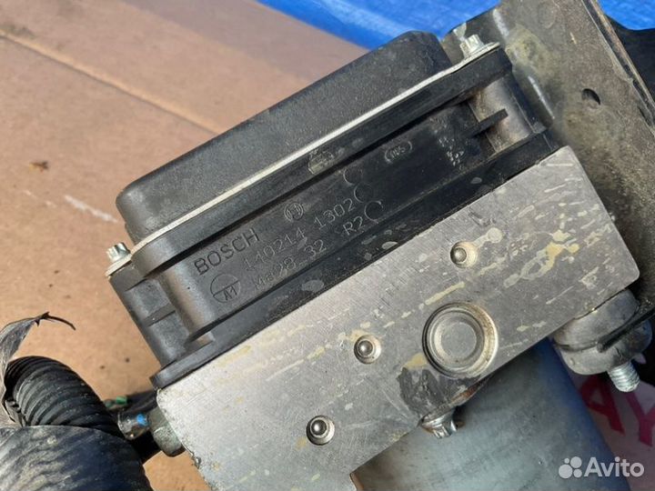 Блок abs Nissan Maxima A35 VQ35DE 3.5L dohc