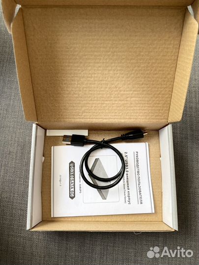 Внешний контейнер AGE для жесткого диска