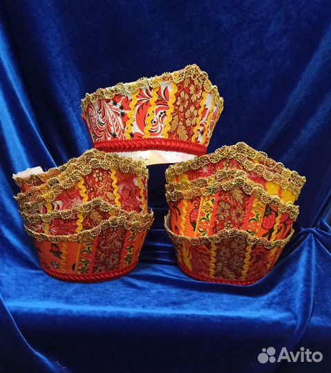 Кокошник русский народный