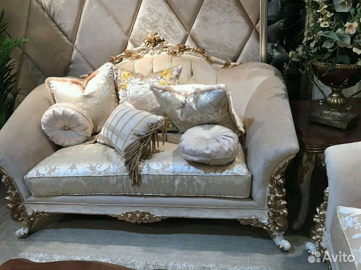 Мягкая мебель из Китая