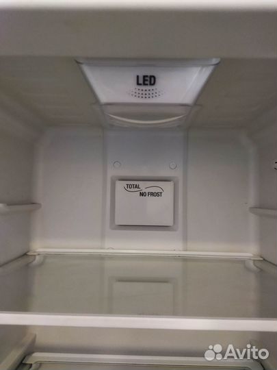 Продам холодильник hotpoint ariston