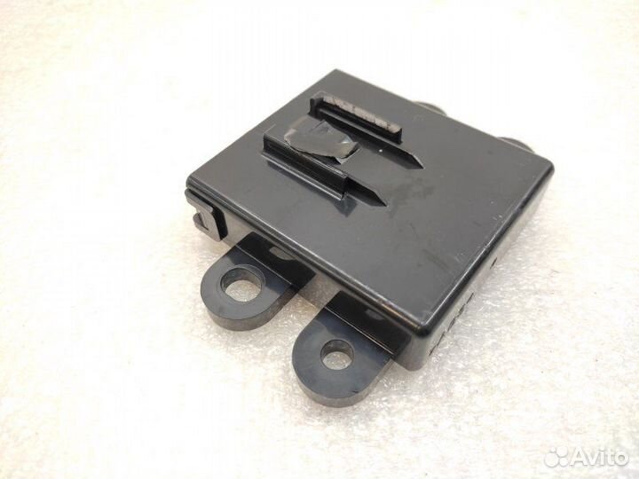 Блок управления Mitsubishi Asx 3 рестайлинг 2.0