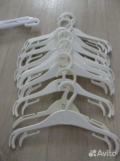 Вешалки плечики детские