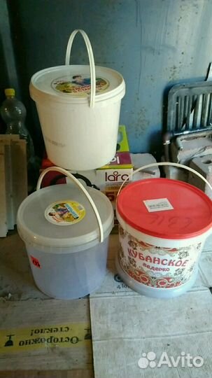 Вёдра пластиковые прозрачные с крышкой 5л 3л б/у