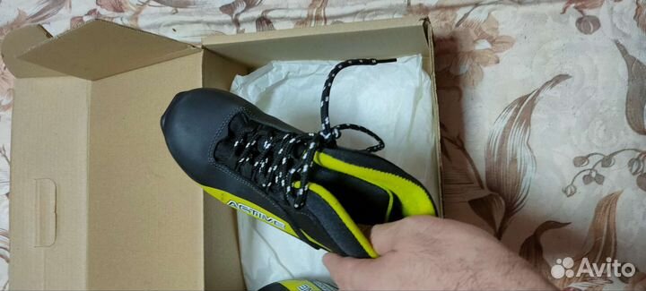 Лыжные ботинки 37 размер