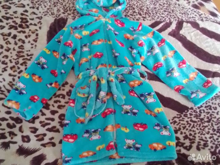 Детский халатик на мальчика 3-4 лет