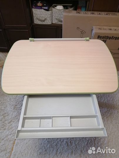 Продаю растущую парту-стол в идеальном состоянии