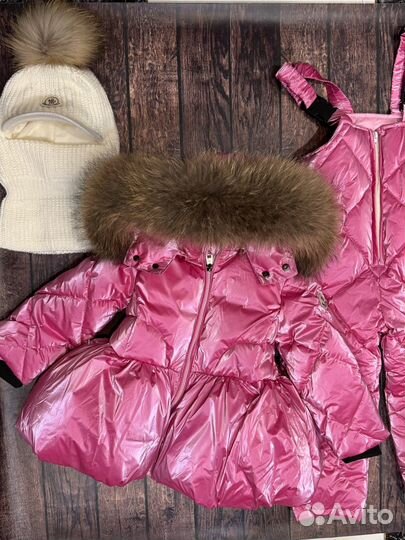 Пуховик moncler для девочки с баской 104/128