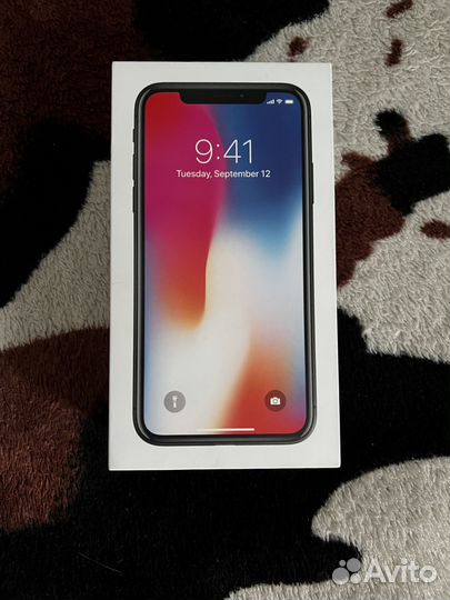 iPhone X, 64 ГБ