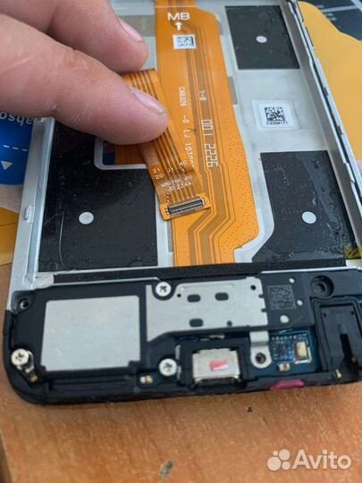 Ремонт телефонов, ноутбуков