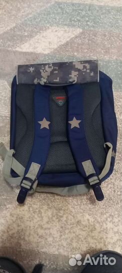 Школьный рюкзак proff