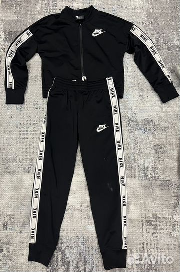 Спортивный костюм nike 137-140