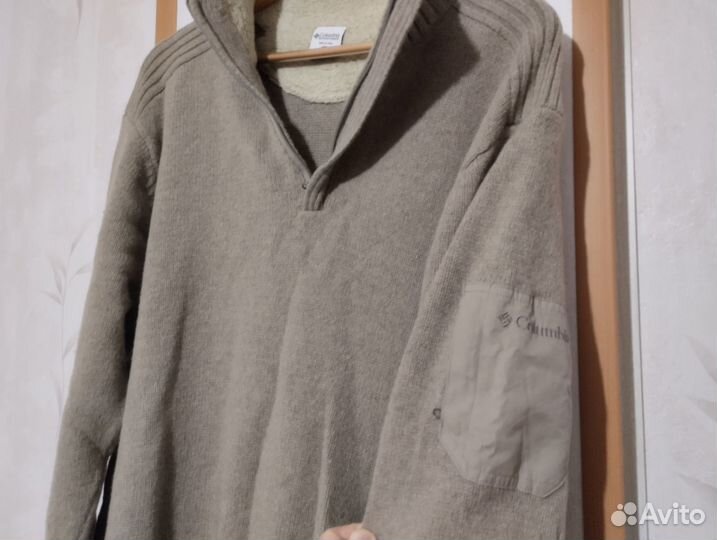 Свитер Columbua