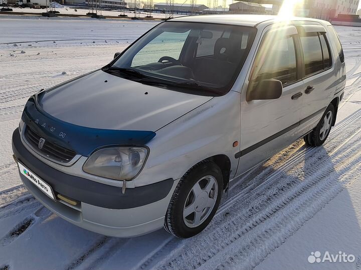 Toyota Raum 1.5 AT, 2001, 168 000 км