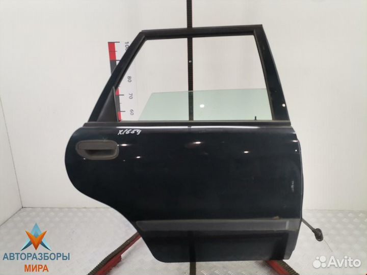 Обшивка двери задняя правая Volvo S40 рест. 2001