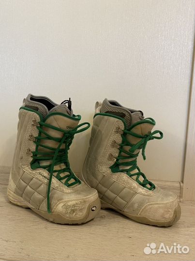 Сноубордические ботинки northwave topaz