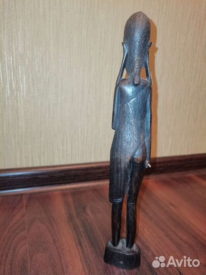 Статуэтка из эбенового дерева 